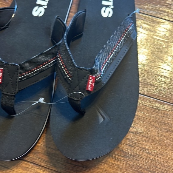 LEVI’S FLIP FLOP SANDALS size 13 NEW - Picture 6 of 7
